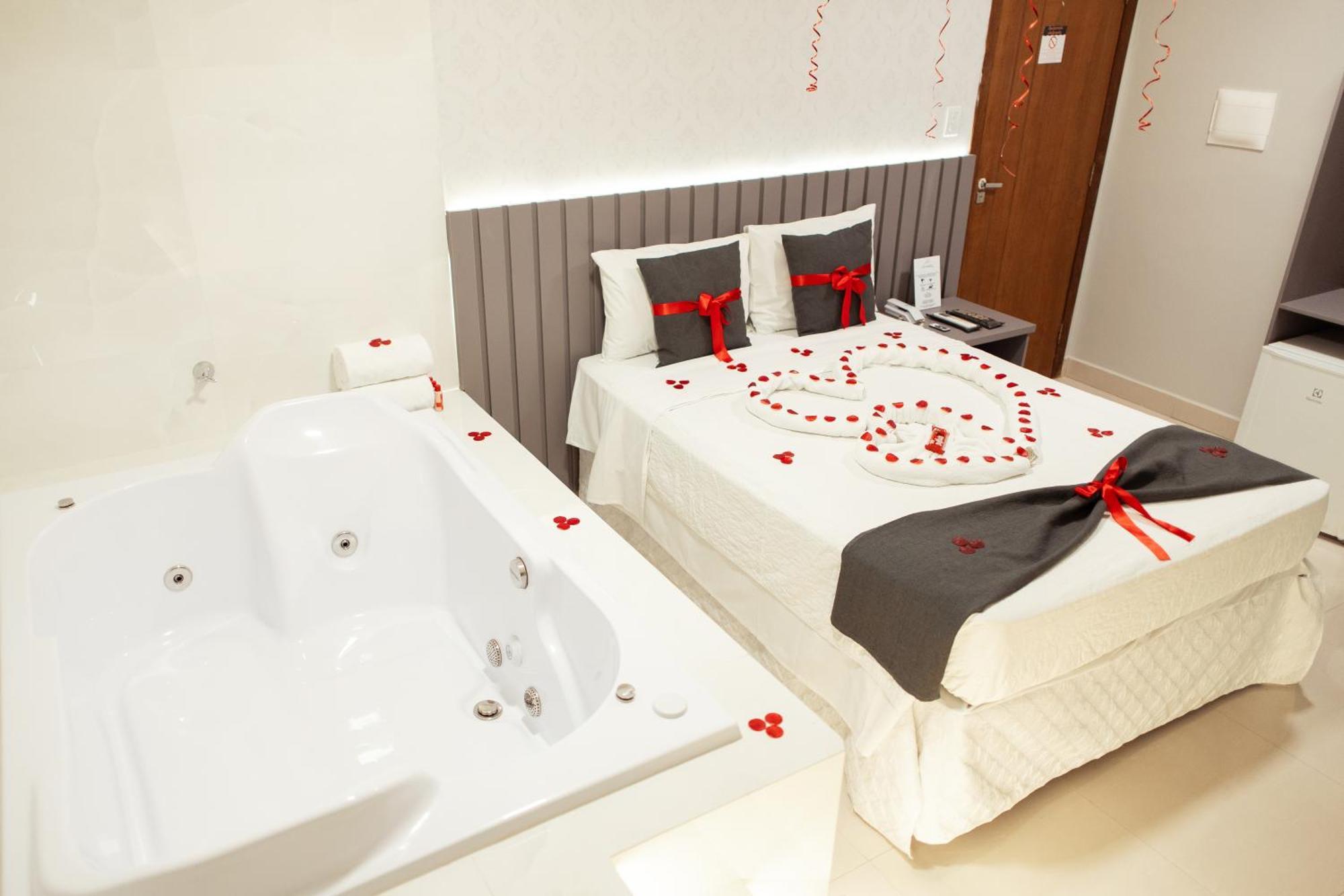 Paris Hotel By H Hoteis - Business 塔瓜汀加 外观 照片