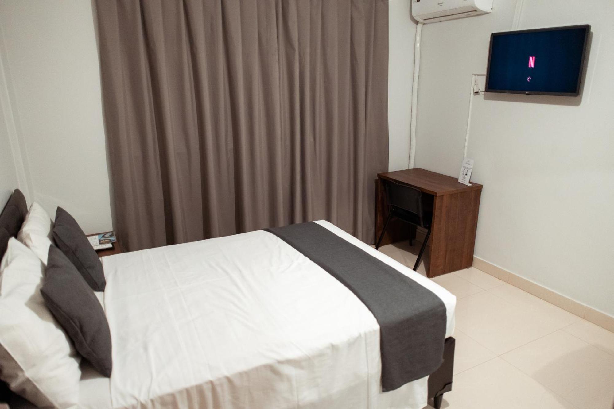 Paris Hotel By H Hoteis - Business 塔瓜汀加 外观 照片